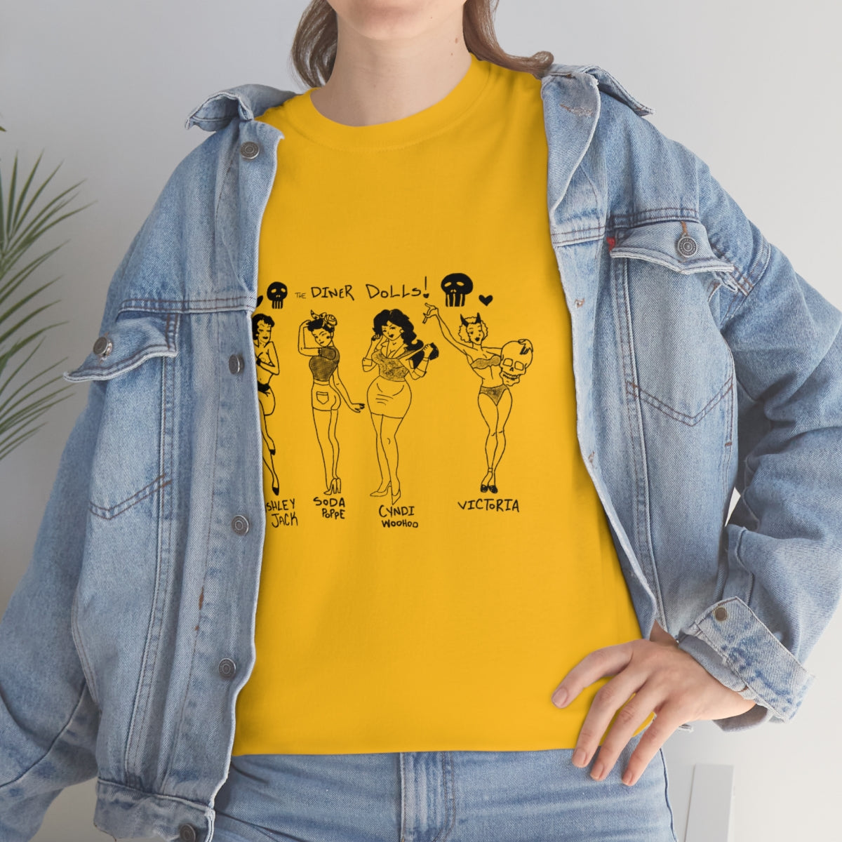 DINER DOLLS FULL GANG TEE